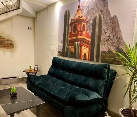 Bellhouse Hotel ベルナル エクステリア 写真